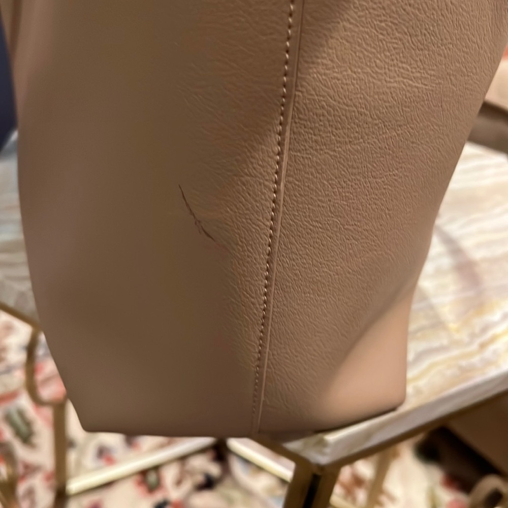YSL Dark Toffee SHOPPING SAINT LAURENT E/W IN SUPPLE LEATHER - Picture 7 of 7